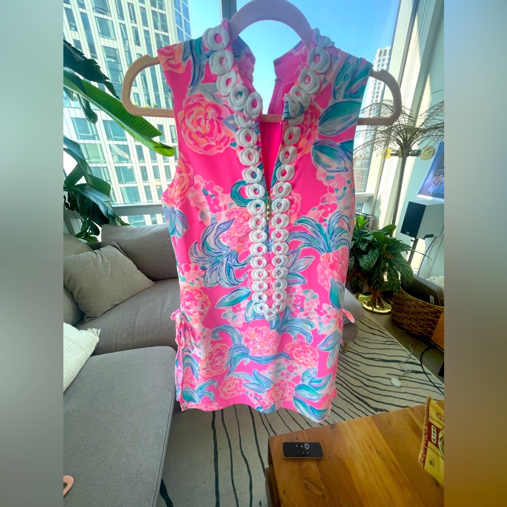 Brand new without tag Lilly Pulitzer Jonna Romper, size 00.